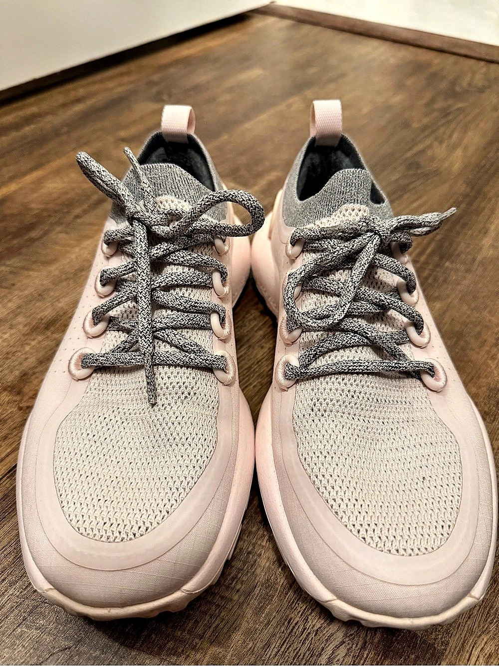 Allbirds Women’s Trail Runners SWT Hazy Pink Gray Size 8.5